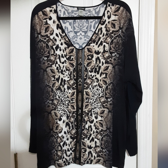 Gerry Weber Tops - Gerry Weber Animal Print V Neck Top With Sheer Stripe Down Sleeves